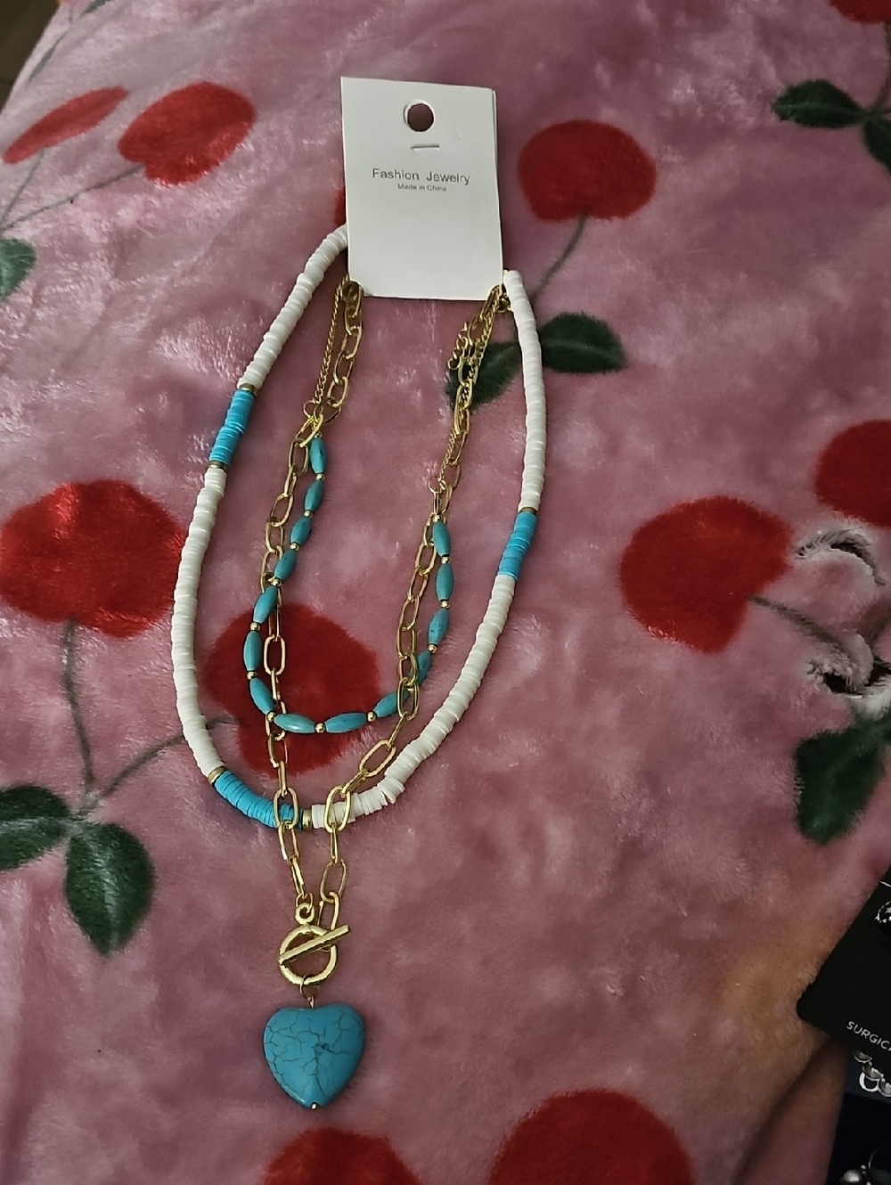 Fashion Jewelry White and Turquoise Layered Heart Necklace with Gold Chains